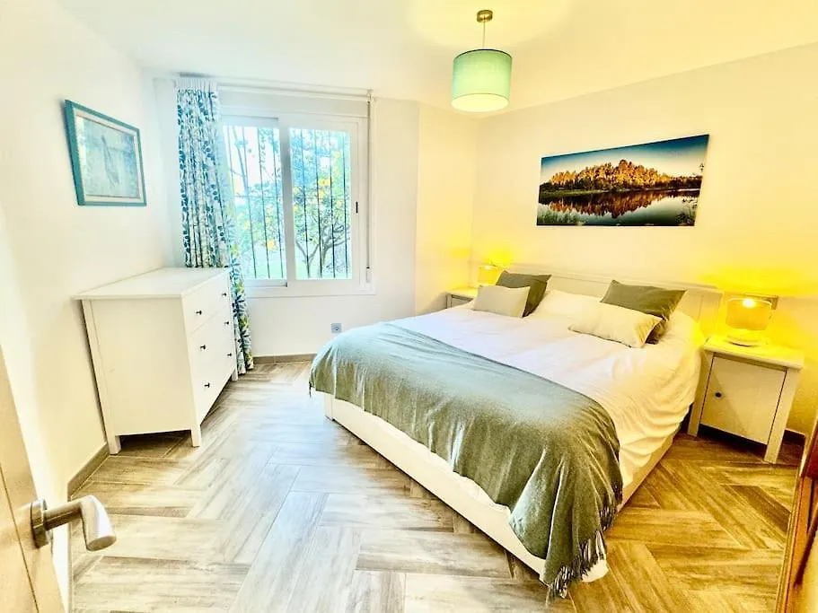 Charming Beachfront Apartment Estepona